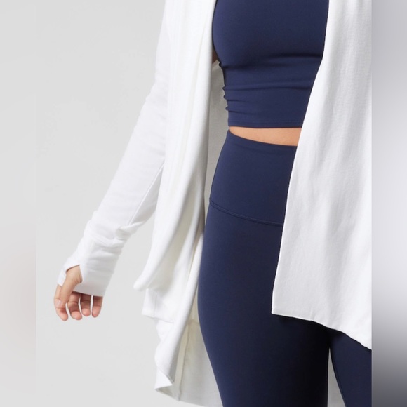Athleta Pranayama Wrap in Bright White - Medium Petite - Picture 8 of 11